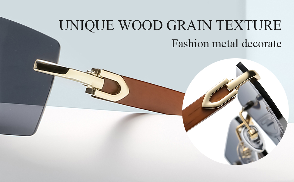 l'esclusivo testo con venature del legno